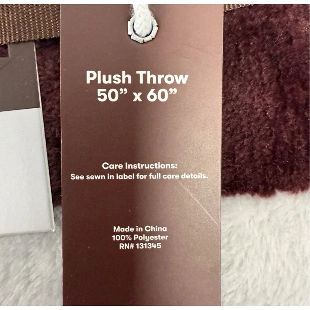 NWT Hershey's Milk Chocolate Bar Plush Throw Blanket 50